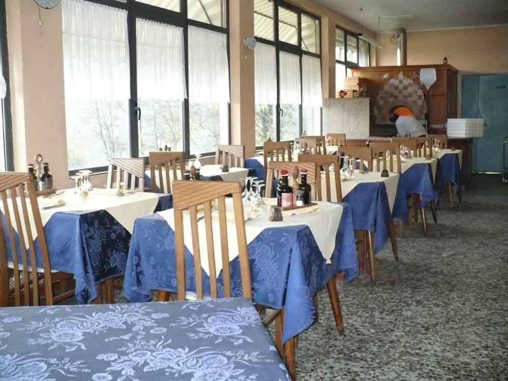 Hotel Olivi Salò Eksteriør bilde
