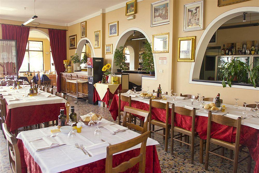 Hotel Olivi Salò Eksteriør bilde