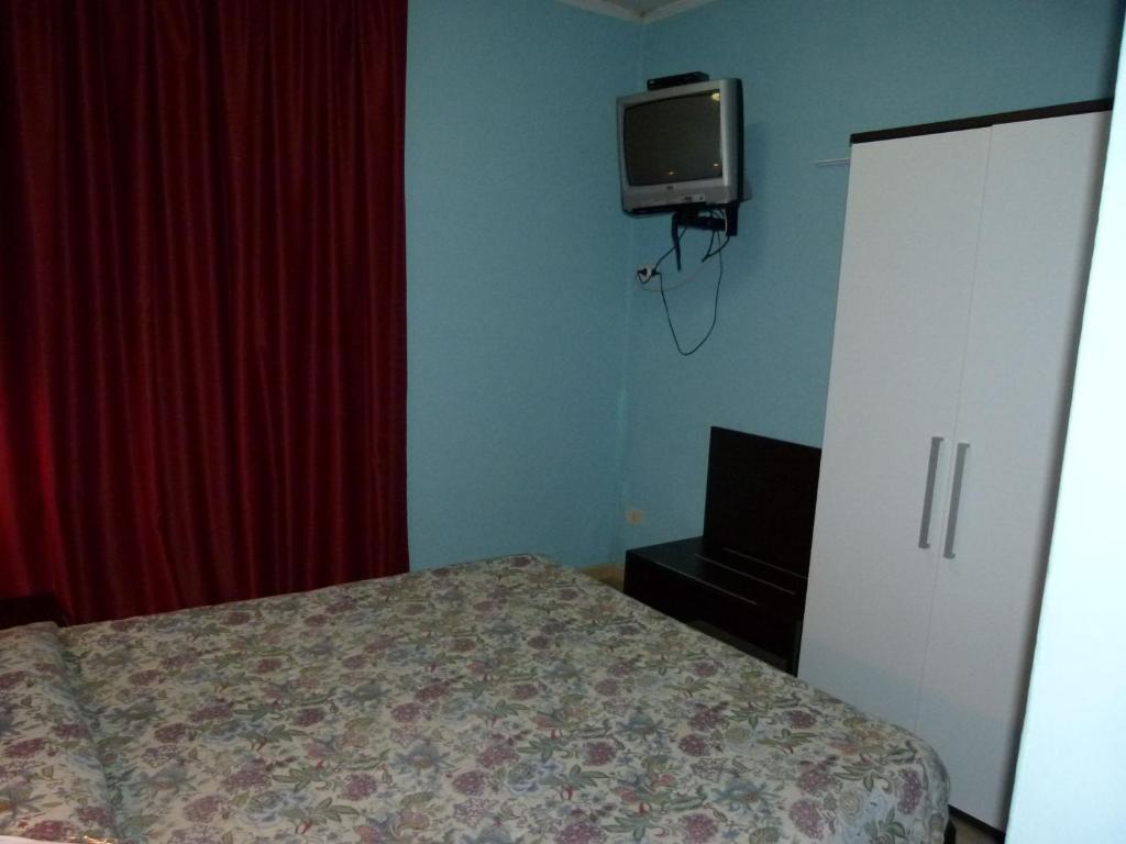 Hotel Olivi Salò Eksteriør bilde